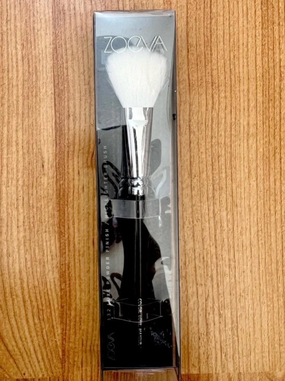 ZOEVA Lux Powder Finish / Highlighter Brush